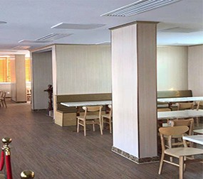 【梅州】广东人民医院职工食堂改造的树脂板安装效果图